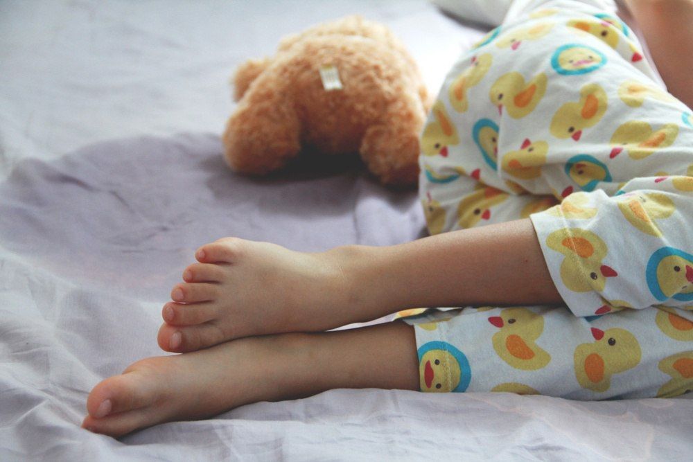 10 Tips You Can Do RIGHT NOW to Help Your Child Stop Wetting Their Bed